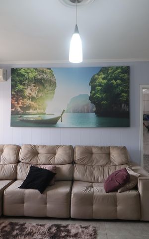 Casa à venda com 195m², 2 quartos e 3 vagasSala