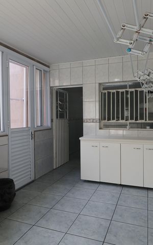 Casa à venda com 195m², 2 quartos e 3 vagasLavanderia