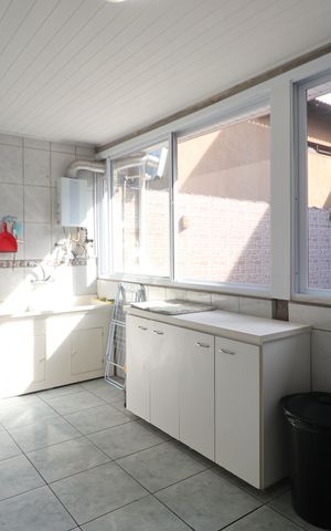 Casa à venda com 195m², 2 quartos e 3 vagasLavanderia