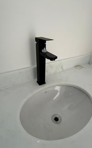 Apartamento para alugar com 100m², 2 quartos e 1 vagaBanheiro da Suíte