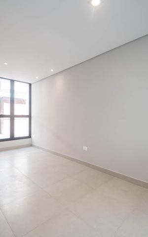 Casa de condomínio à venda com 146m², 2 quartos e 2 vagasSala