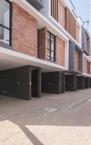 Casa de condomínio à venda com 146m², 2 quartos e 2 vagasÁrea Comum
