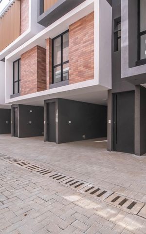 Casa de condomínio à venda com 146m², 2 quartos e 2 vagasÁrea Comum
