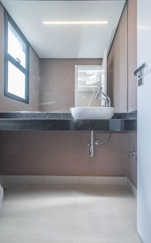 Casa de condomínio à venda com 146m², 2 quartos e 2 vagasBanheiro Social