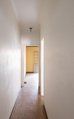 Casa de condomínio à venda com 60m², 2 quartos e 1 vaga Casa de condomínio à venda com 60m², 2 quartos e 1 vagaCorredor