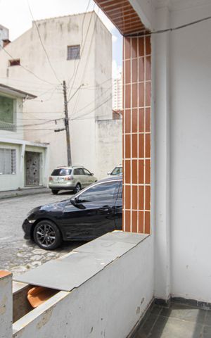Casa de condomínio à venda com 60m², 2 quartos e 1 vaga Casa de condomínio à venda com 60m², 2 quartos e 1 vagaVaranda