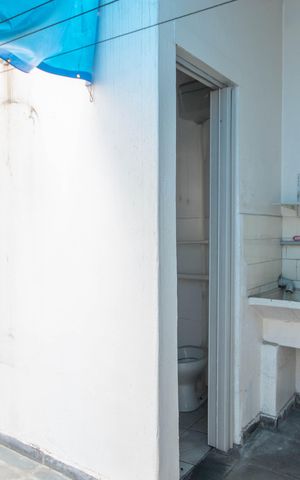 Casa de condomínio à venda com 60m², 2 quartos e 1 vaga Casa de condomínio à venda com 60m², 2 quartos e 1 vagaÁrea de Serviço