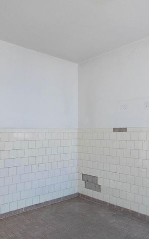 Casa de condomínio à venda com 60m², 2 quartos e 1 vaga Casa de condomínio à venda com 60m², 2 quartos e 1 vagaCozinha
