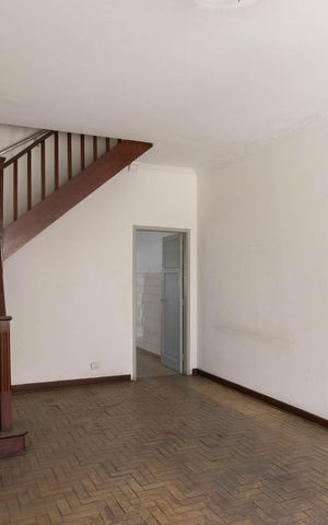 Casa de condomínio à venda com 60m², 2 quartos e 1 vaga Casa de condomínio à venda com 60m², 2 quartos e 1 vagaSala