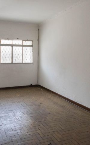 Casa de condomínio à venda com 60m², 2 quartos e 1 vaga Casa de condomínio à venda com 60m², 2 quartos e 1 vagaSala