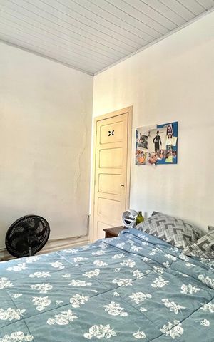 Casa à venda com 300m², 3 quartos e 2 vagas Casa à venda com 300m², 3 quartos e 2 vagasQuarto 2