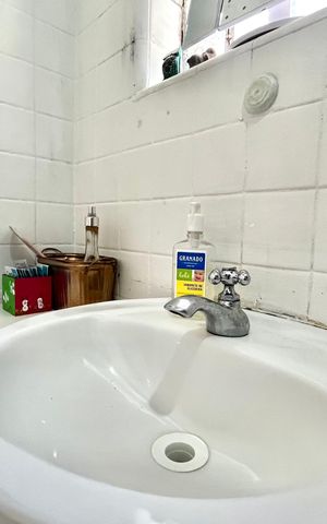 Casa à venda com 300m², 3 quartos e 2 vagas Casa à venda com 300m², 3 quartos e 2 vagasBanheiro da Suíte