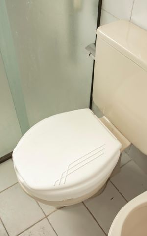 Apartamento à venda com 128m², 3 quartos e 3 vagasBanheiro da Suíte