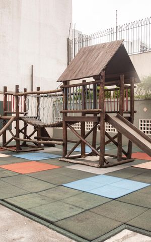 Apartamento à venda com 128m², 3 quartos e 3 vagasÁrea comum - Playground