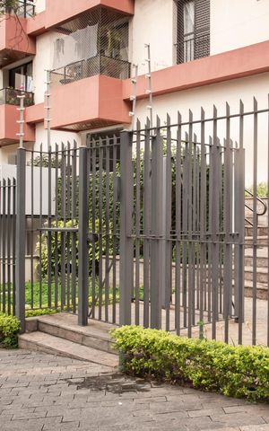 Apartamento à venda com 128m², 3 quartos e 3 vagasFachada