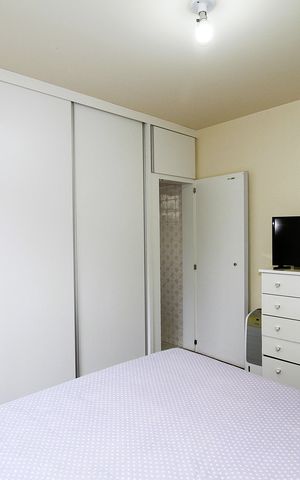 Apartamento à venda com 180m², 4 quartos e 2 vagasSuíte