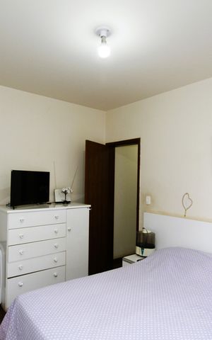 Apartamento à venda com 180m², 4 quartos e 2 vagasSuíte