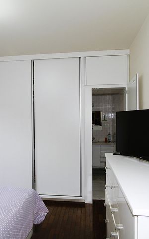Apartamento à venda com 180m², 4 quartos e 2 vagasSuíte