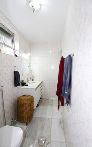 Apartamento à venda com 180m², 4 quartos e 2 vagasBanheiro da Suíte