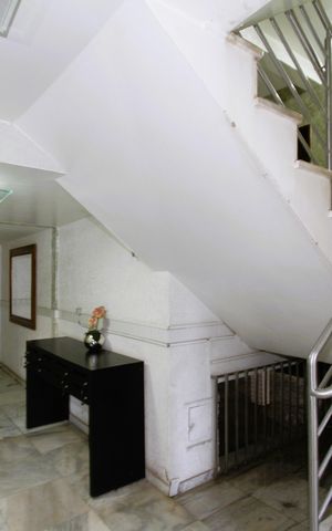 Apartamento à venda com 180m², 4 quartos e 2 vagasHall de entrada