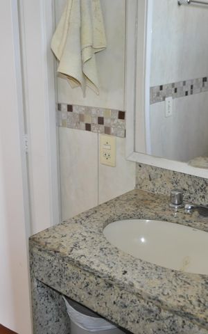 Apartamento à venda com 88m², 2 quartos e 1 vagaBanheiro Social