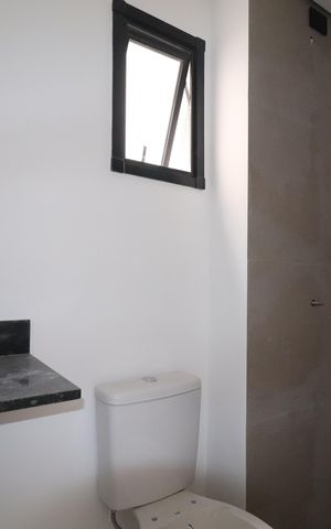 Apartamento à venda com 44m², 2 quartos e 1 vagaBanheiro 