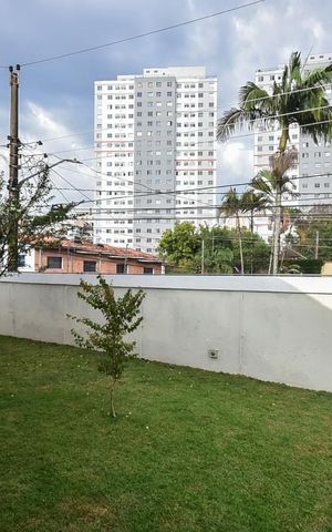 Casa à venda com 321m², 3 quartos e 7 vagasQuintal
