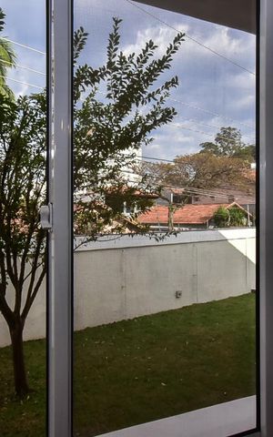 Casa à venda com 321m², 3 quartos e 7 vagasVista