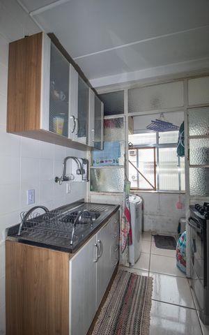 Apartamento à venda com 52m², 2 quartos e 1 vaga Apartamento à venda com 52m², 2 quartos e 1 vagaCozinha