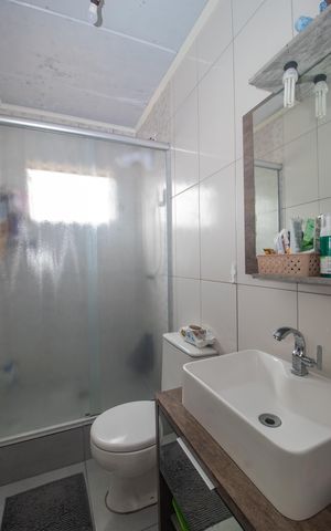 Apartamento à venda com 52m², 2 quartos e 1 vaga Apartamento à venda com 52m², 2 quartos e 1 vagaBanheiro