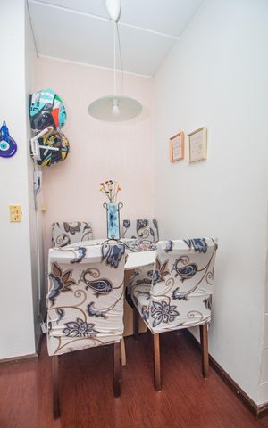 Apartamento à venda com 52m², 2 quartos e 1 vaga Apartamento à venda com 52m², 2 quartos e 1 vagaSala