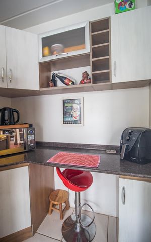 Apartamento à venda com 52m², 2 quartos e 1 vaga Apartamento à venda com 52m², 2 quartos e 1 vagaCozinha