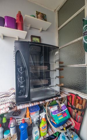 Apartamento à venda com 52m², 2 quartos e 1 vaga Apartamento à venda com 52m², 2 quartos e 1 vagaÁrea de Serviço