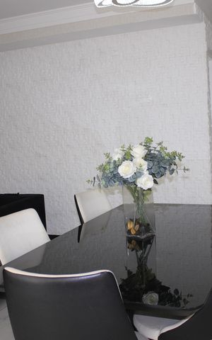 Apartamento à venda com 115m², 4 quartos e 2 vagasSala
