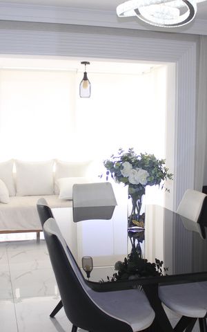 Apartamento à venda com 115m², 4 quartos e 2 vagasSala