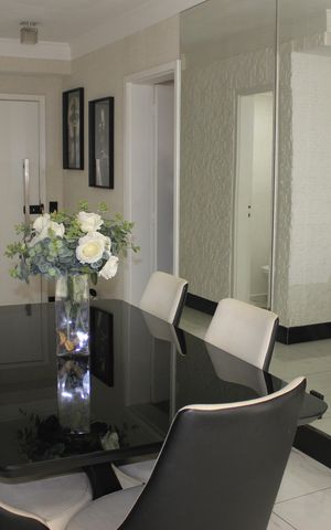 Apartamento à venda com 115m², 4 quartos e 2 vagasSala