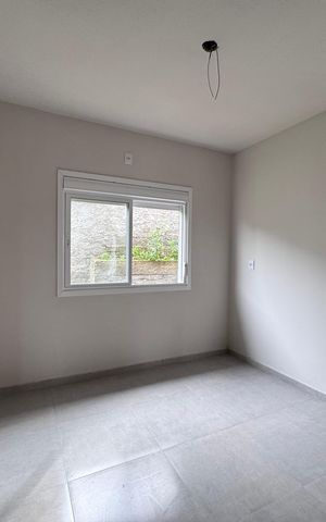 Casa à venda com 62m², 2 quartos e 2 vagas Casa à venda com 62m², 2 quartos e 2 vagasSuíte