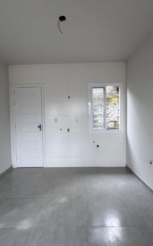 Casa à venda com 62m², 2 quartos e 2 vagas Casa à venda com 62m², 2 quartos e 2 vagasSala