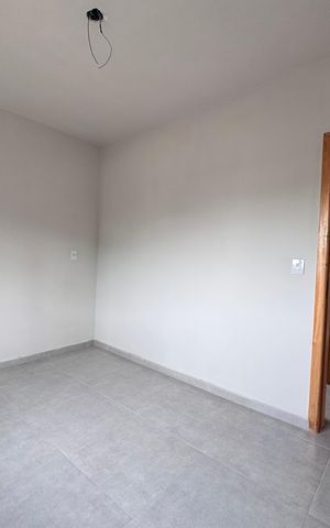 Casa à venda com 62m², 2 quartos e 2 vagas Casa à venda com 62m², 2 quartos e 2 vagasQuarto