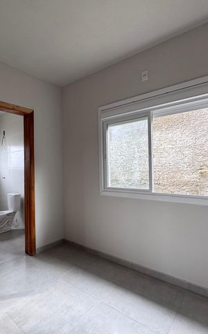 Casa à venda com 62m², 2 quartos e 2 vagas Casa à venda com 62m², 2 quartos e 2 vagasSuíte