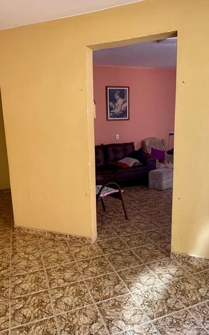 Casa à venda com 344m², 6 quartos e 5 vagas Casa à venda com 344m², 6 quartos e 5 vagasHall de entrada
