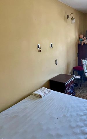 Casa à venda com 344m², 6 quartos e 5 vagas Casa à venda com 344m², 6 quartos e 5 vagasQuarto 2