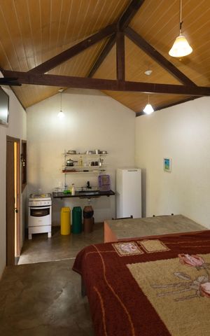 Casa para alugar com 30m², 1 quarto e 1 vaga Casa para alugar com 30m², 1 quarto e 1 vagaStudio