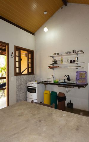 Casa para alugar com 30m², 1 quarto e 1 vaga Casa para alugar com 30m², 1 quarto e 1 vagaStudio