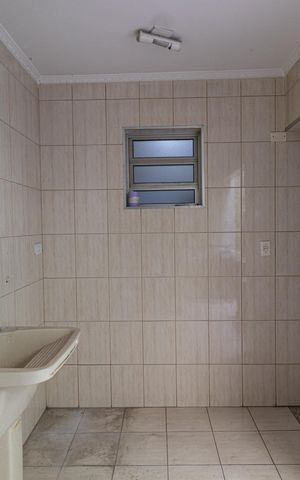Casa à venda com 105m², 3 quartos e 2 vagas Casa à venda com 105m², 3 quartos e 2 vagasÁrea de Serviço