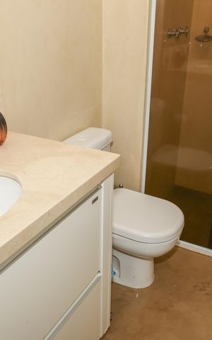 Apartamento para alugar com 100m², 3 quartos e 2 vagasBanheiro Social