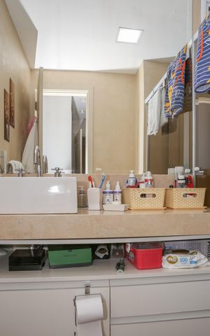 Apartamento para alugar com 100m², 3 quartos e 2 vagasBanheiro da Suíte
