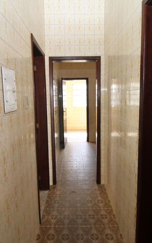 Casa à venda com 155m², 4 quartos e 5 vagasSala - Corredor