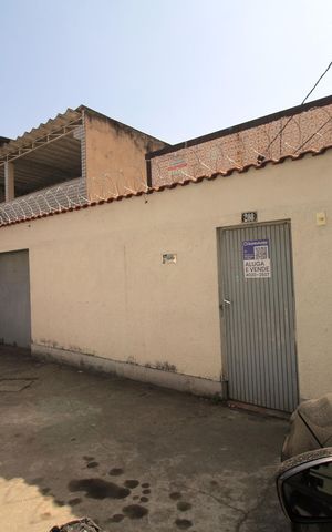 Casa à venda com 155m², 4 quartos e 5 vagasFachada da casa