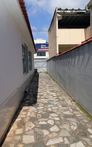Casa à venda com 155m², 4 quartos e 5 vagasGaragem